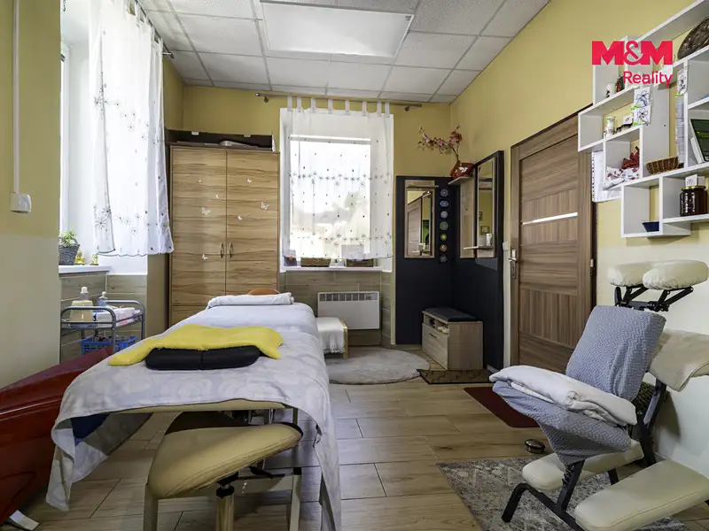 Prodej obchodního prostoru 380 m², Hlinsko – náhled fotky 2