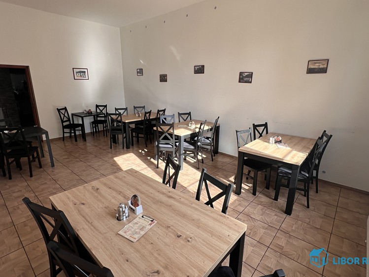 Комерційне приміщення на продаж, 260 м² (6 з 23)