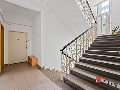 Gewerbefläche zum Kauf, 238 m² (2 von 9)