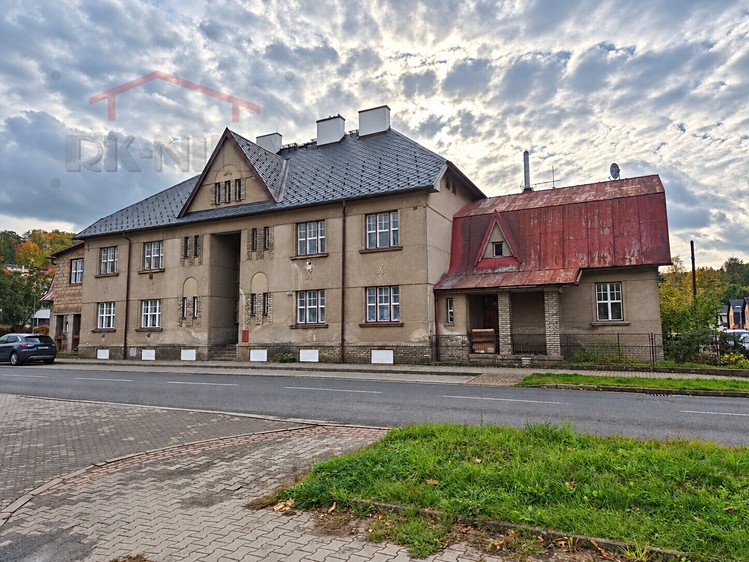 Gewerbefläche zum Kauf, 1.317 m² (1 von 14)