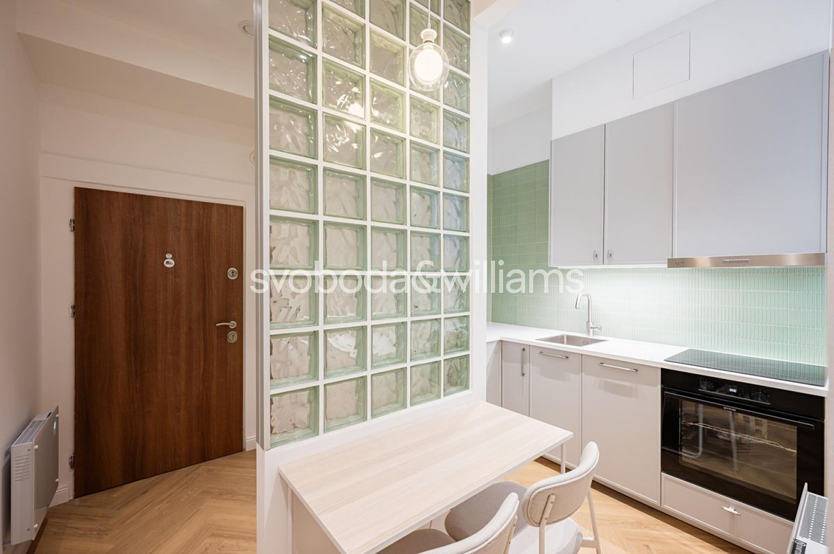 Pronájem bytu 1+1 32 m² – fotografie 5