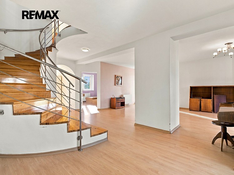 Будинок на продаж, 268 м² (6 з 45)
