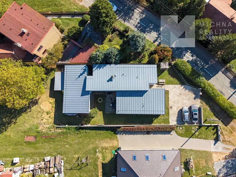 Prodej rodinného domu 221 m², pozemek 4496 m², Žernovník – náhled fotky 3