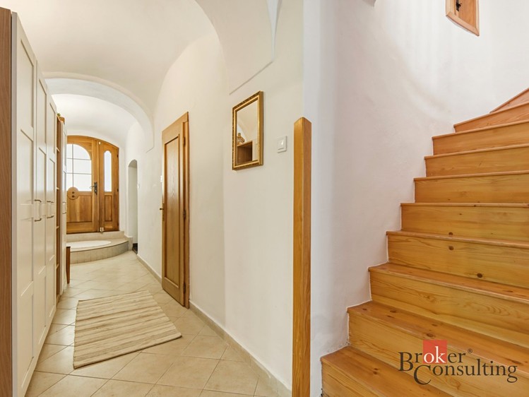 Prodej domu, 176 m² (11 z 32)