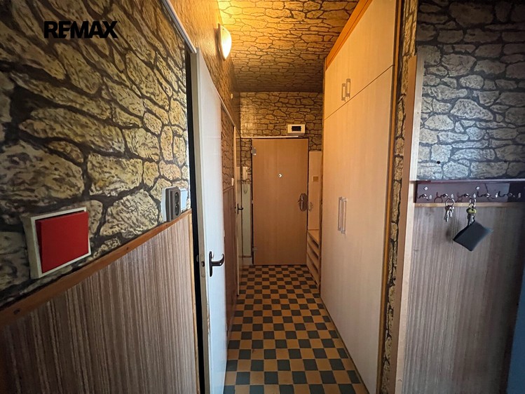 Квартира 3+1 на продаж, 74 м² (10 з 12)