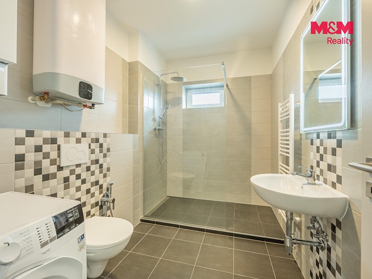 Квартира 3+kk на продаж, 74 м² (13 з 30)