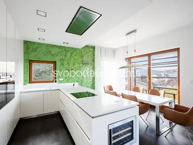 Pronájem bytu 3+kk 114 m², Karlovy Vary – náhled fotky 2