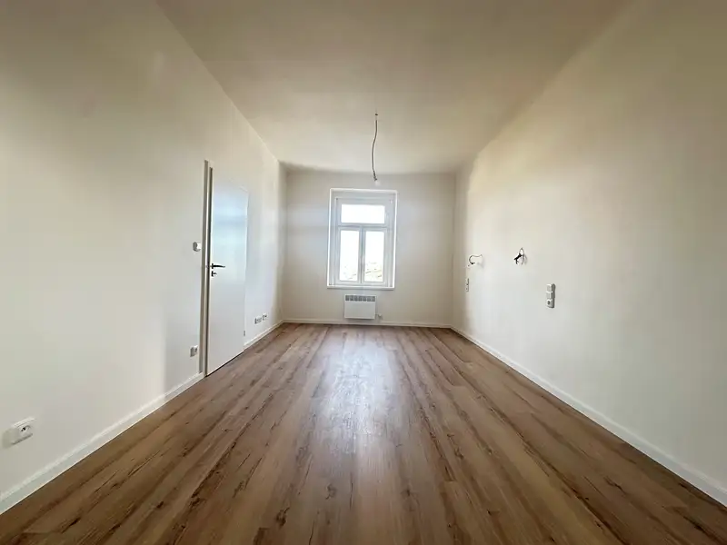 Pronájem bytu 2+kk 43 m², Praha – náhled fotky 3
