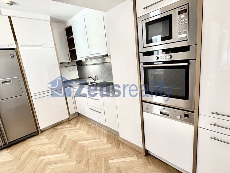 Pronájem bytu 3+kk, 100 m² (2 z 19)
