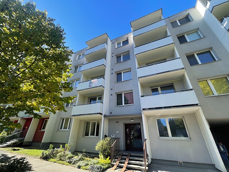 Wohnung 1+1 zum Kauf, 40 m² (1 von 16)