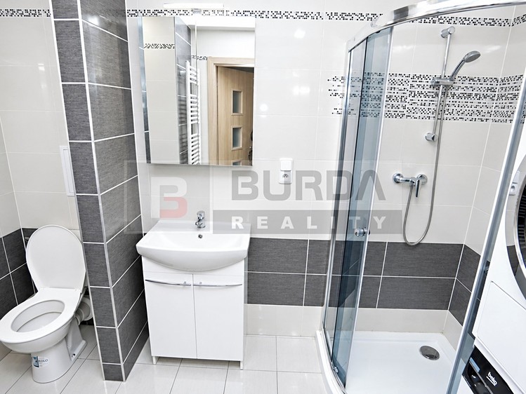Wohnung 2+1 zur Miete, 54 m² (26 von 27)