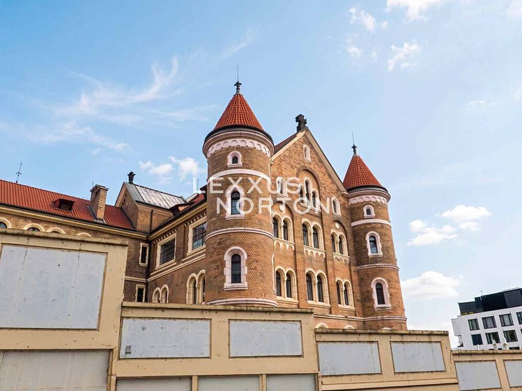 Квартира 3+kk на продаж, 98 м² (16 з 18)