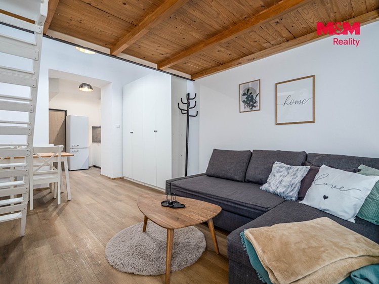 Wohnung 1+kk zum Kauf, 37 m² (6 von 22)