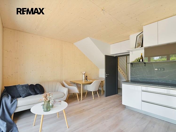 Квартира 4+kk на продаж, 92 м² (3 з 14)