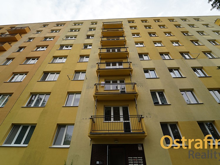 Prodej bytu 3+1, 63 m² (3 z 18)
