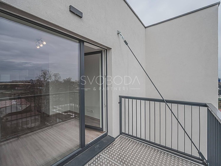 Квартира 1+kk в оренду, 25 м² (2 з 11)