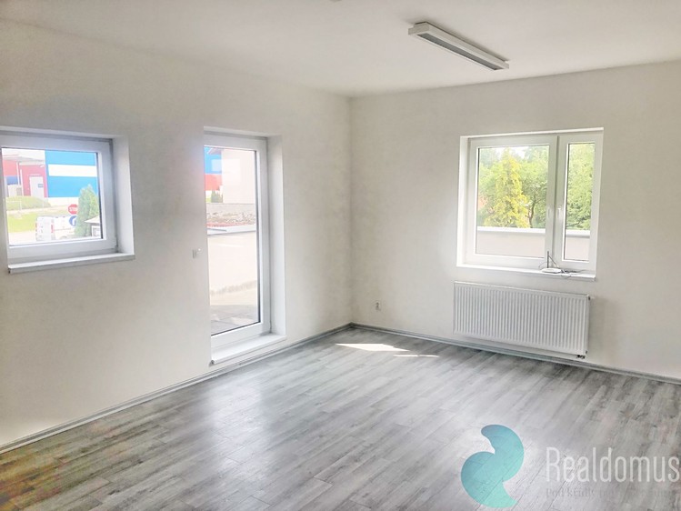 Комерційне приміщення в оренду, 89 м² (1 з 11)