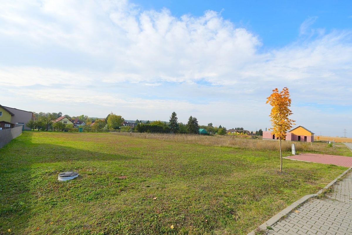 Prodej stavebního pozemku 1283 m², Libeř – fotka 1 z 3