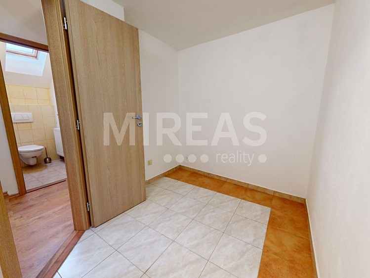 Квартира 3+kk в оренду, 185 м² (11 з 27)