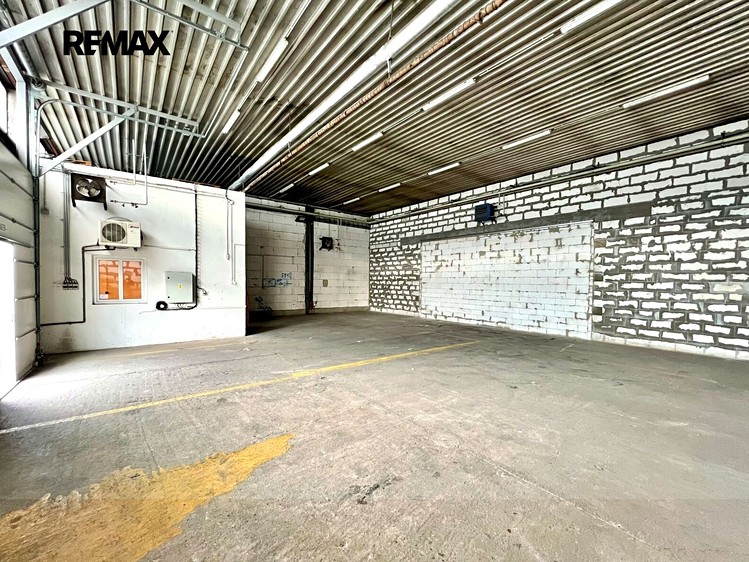 Pronájem komerčního prostoru, 6 500 m² (12 z 46)