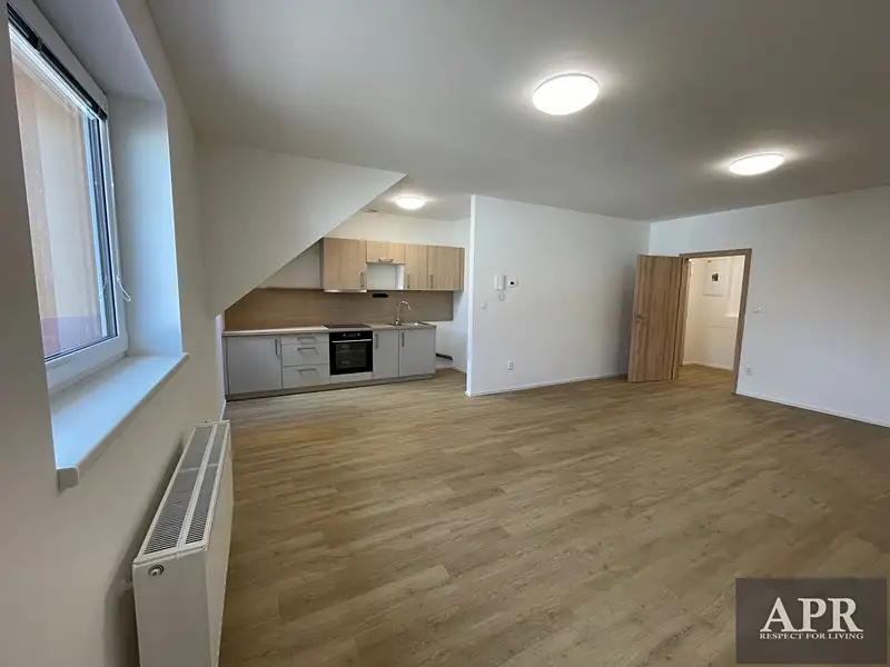 Pronájem bytu 1+kk 43 m², Uherský Brod – náhled fotky 2