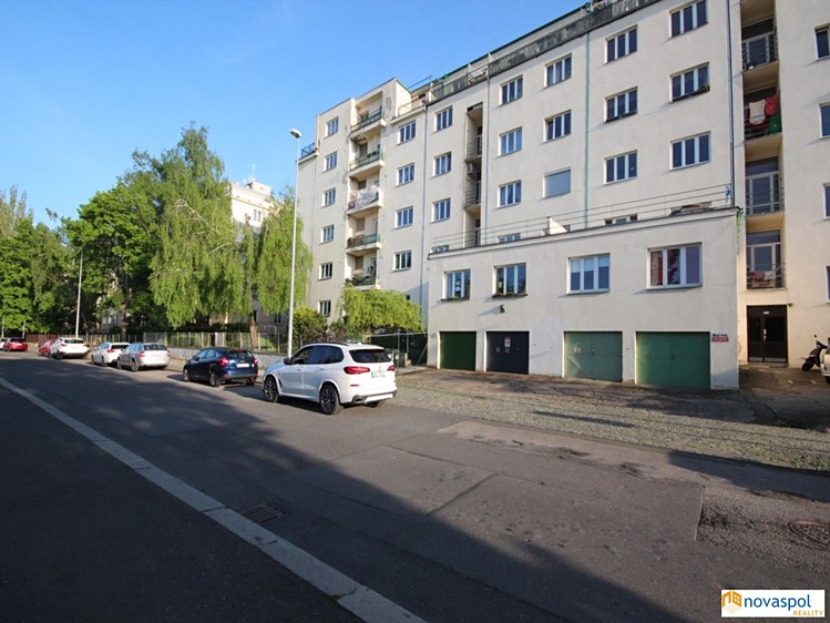 Pronájem nemovitosti, 17 m² (5 z 6)