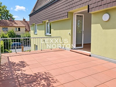 Квартира 4+1 в оренду, 155 м² (3 з 16)