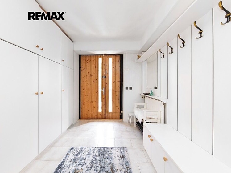 Prodej domu, 297 m² (9 z 39)