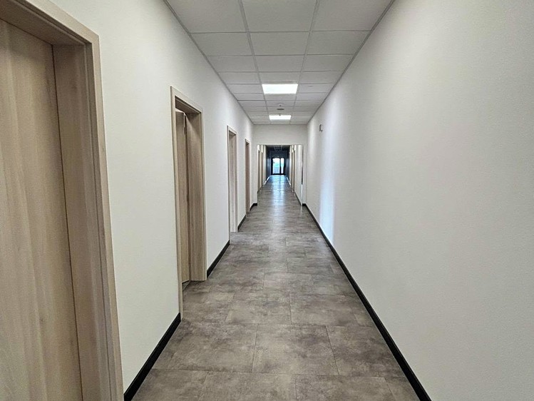 Pronájem komerčního prostoru, 800 m² (16 z 20)
