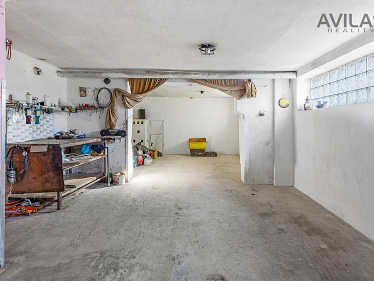 Prodej domu, 286 m² (23 z 37)