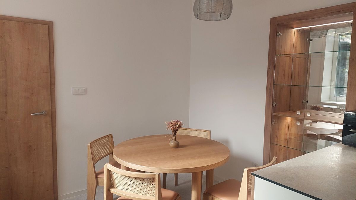 Pronájem bytu 2+1 77 m² – fotografie 4