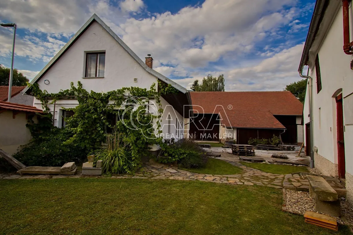 Pronájem rodinného domu 110 m², pozemek 1034 m²