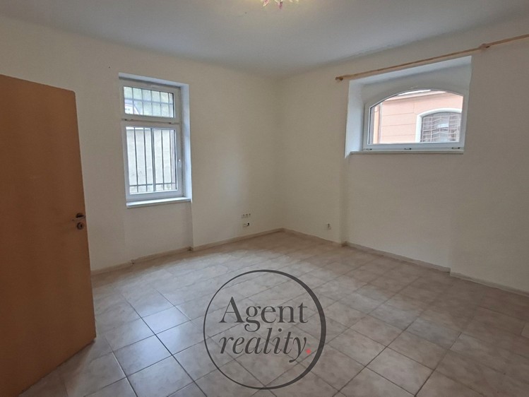 Pronájem bytu 1+1, 45 m² (5 z 19)