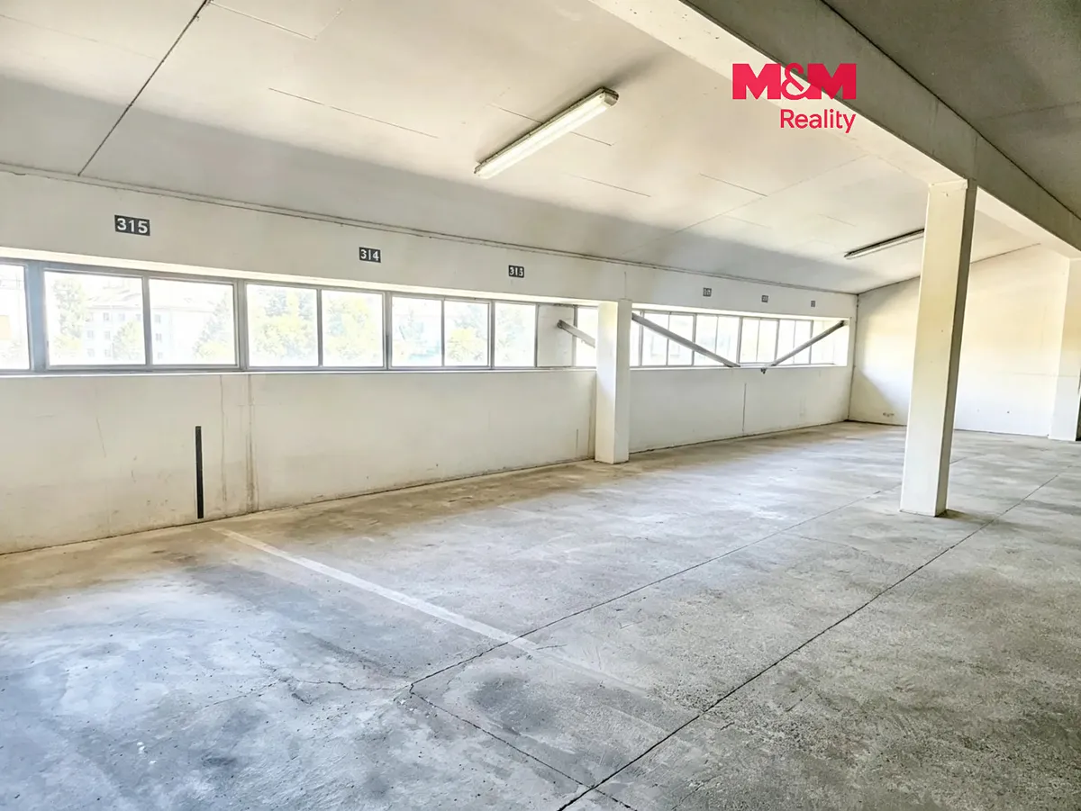 Prodej garážového stání 12 m²