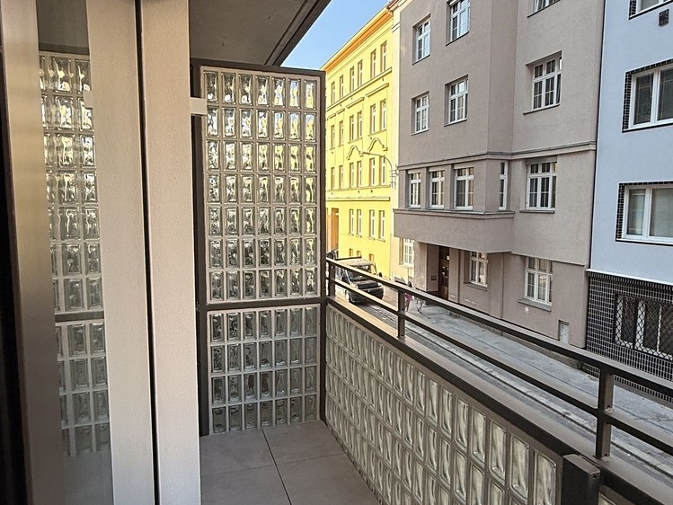 Квартира 2+kk в оренду, 46 м² (8 з 8)