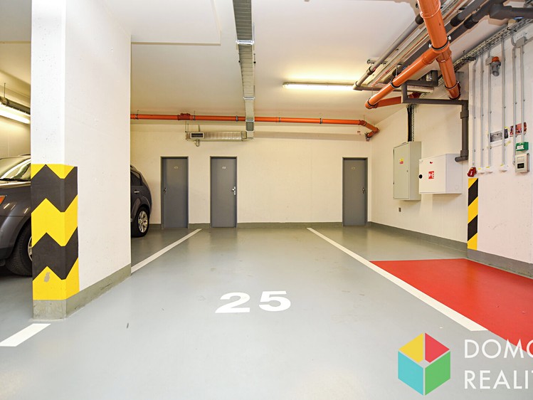 Квартира 4+kk на продаж, 118 м² (28 з 38)