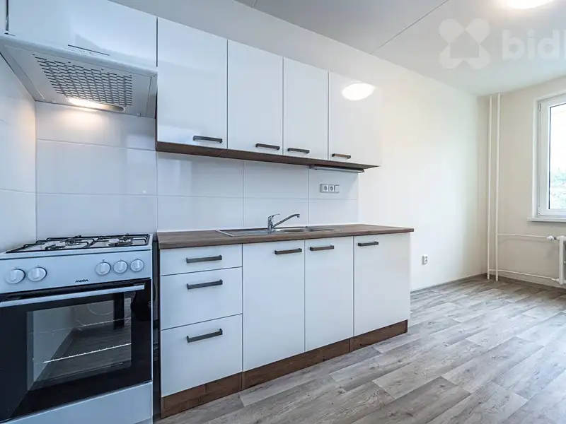Prodej bytu 3+1 68 m², Praha – náhled fotky 3