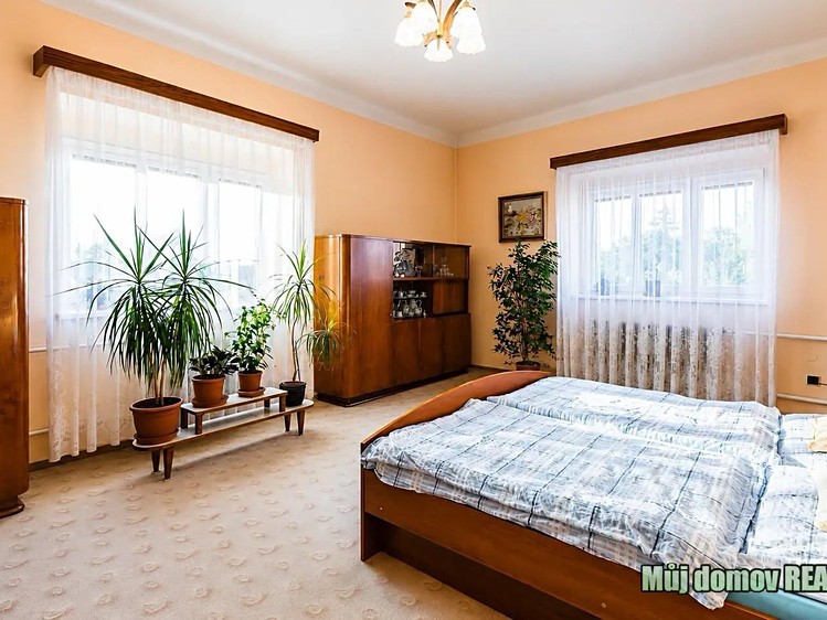 Будинок в оренду, 1 300 м² (9 з 29)