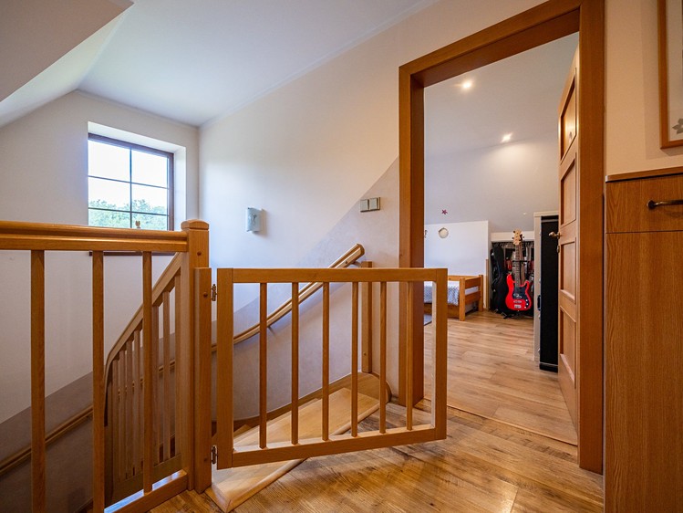 Haus zum Kauf, 250 m² (30 von 47)