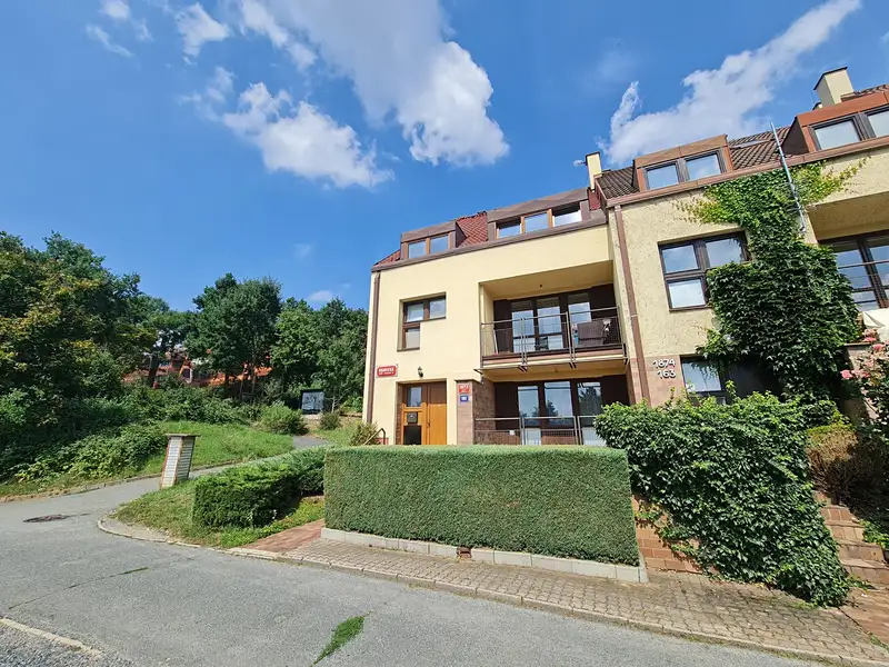 Pronájem bytu pokoje 18 m², Praha – náhled fotky 3