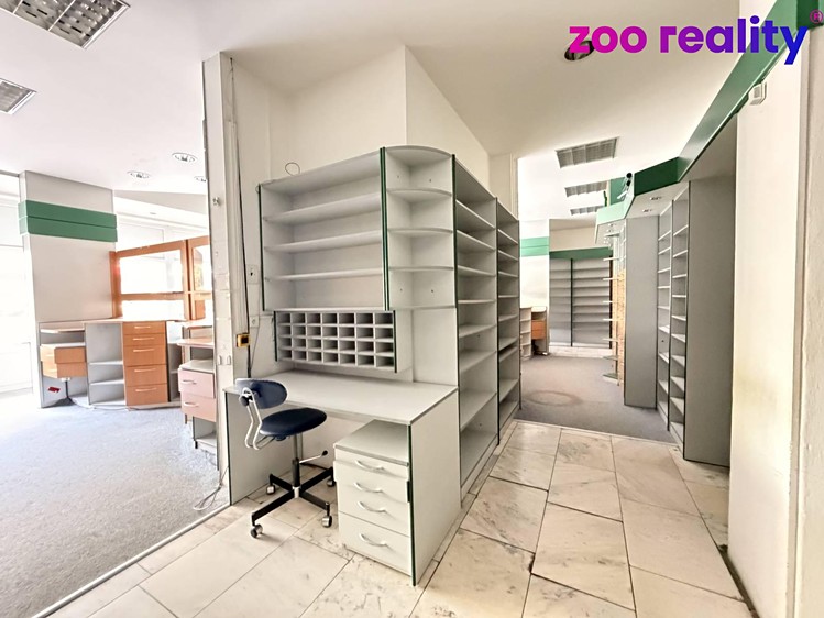 Комерційне приміщення в оренду, 387 м² (11 з 21)