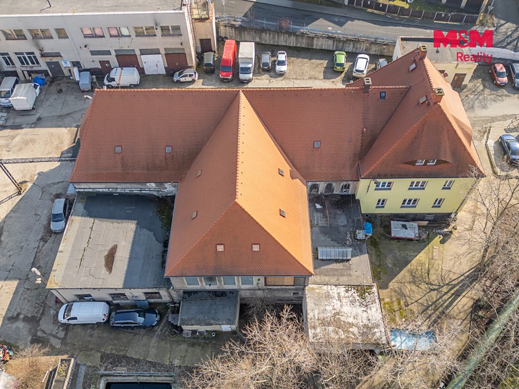 Комерційне приміщення на продаж, 760 м² (5 з 30)