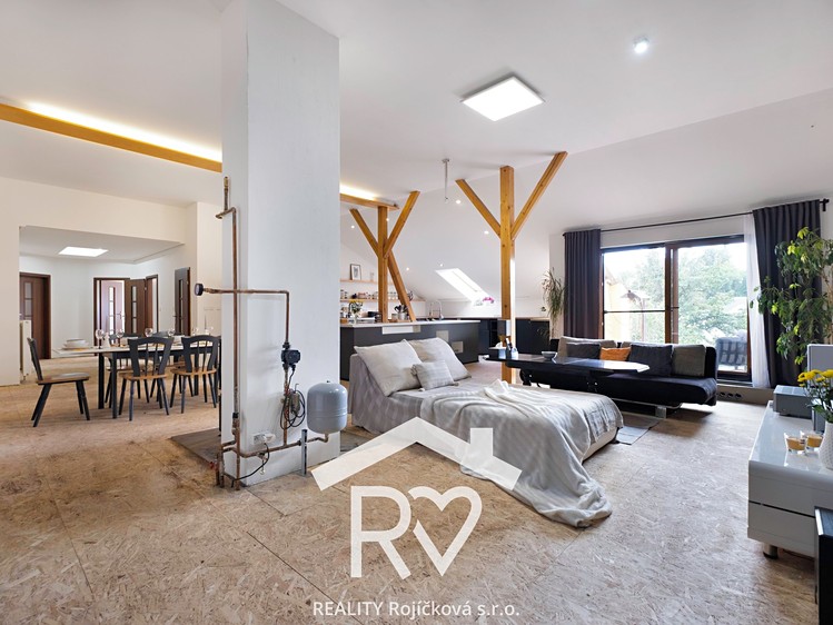 Prodej komerčního prostoru, 482 m² (18 z 35)