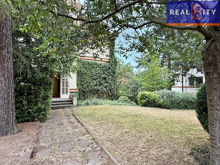 Prodej domu, 528 m² (4 z 27)