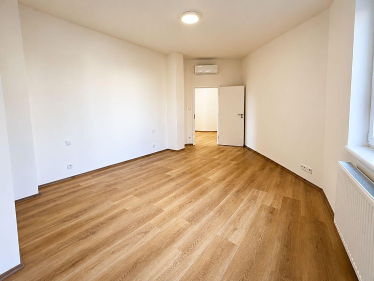 Квартира 2+kk в оренду, 62 м² (9 з 15)