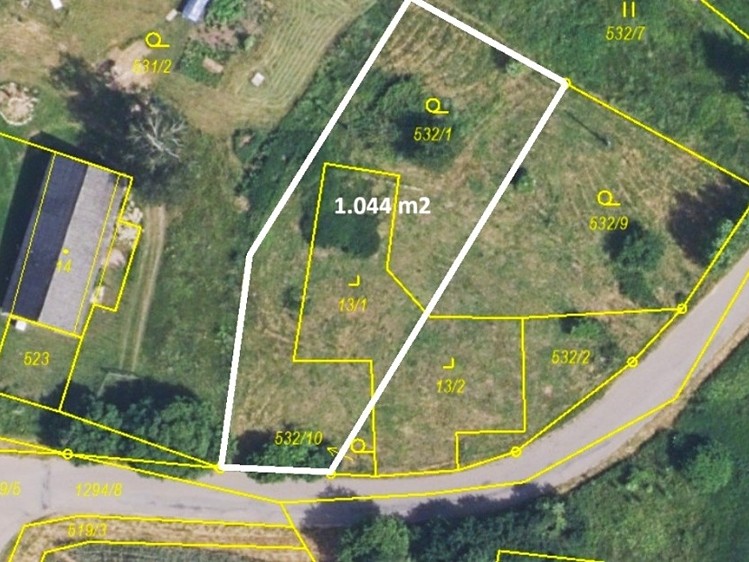 Prodej pozemku, 1 253 m² (2 z 8)