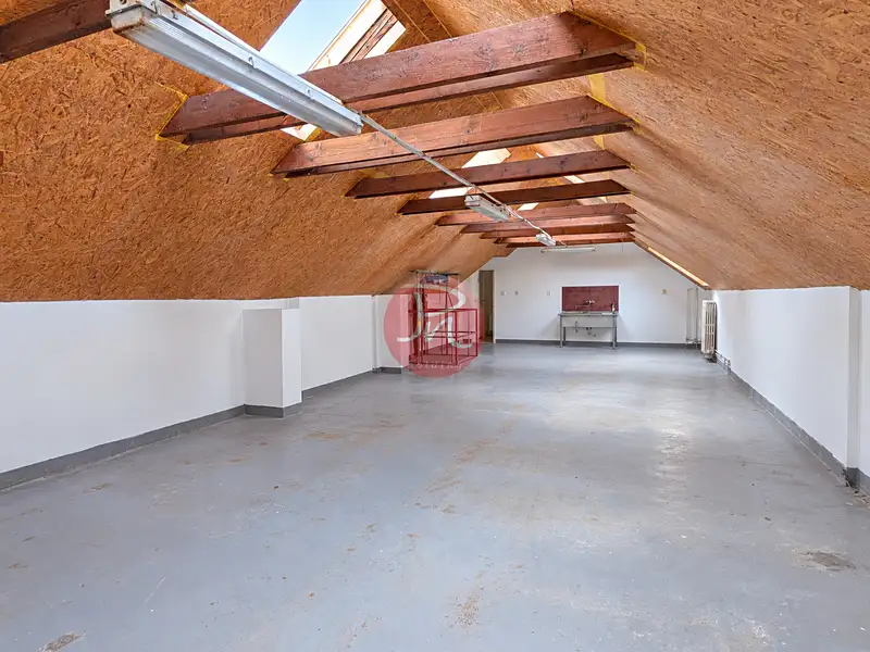 Prodej kanceláře 340 m², Hranice – náhled fotky 2