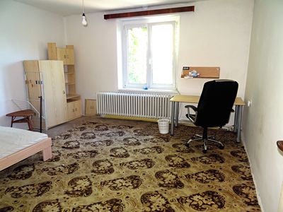 Pronájem bytu pokoje 16 m²
