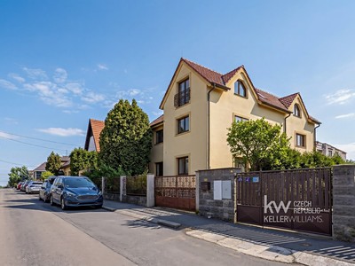 Haus zur Miete, 231 m² (2 von 31)