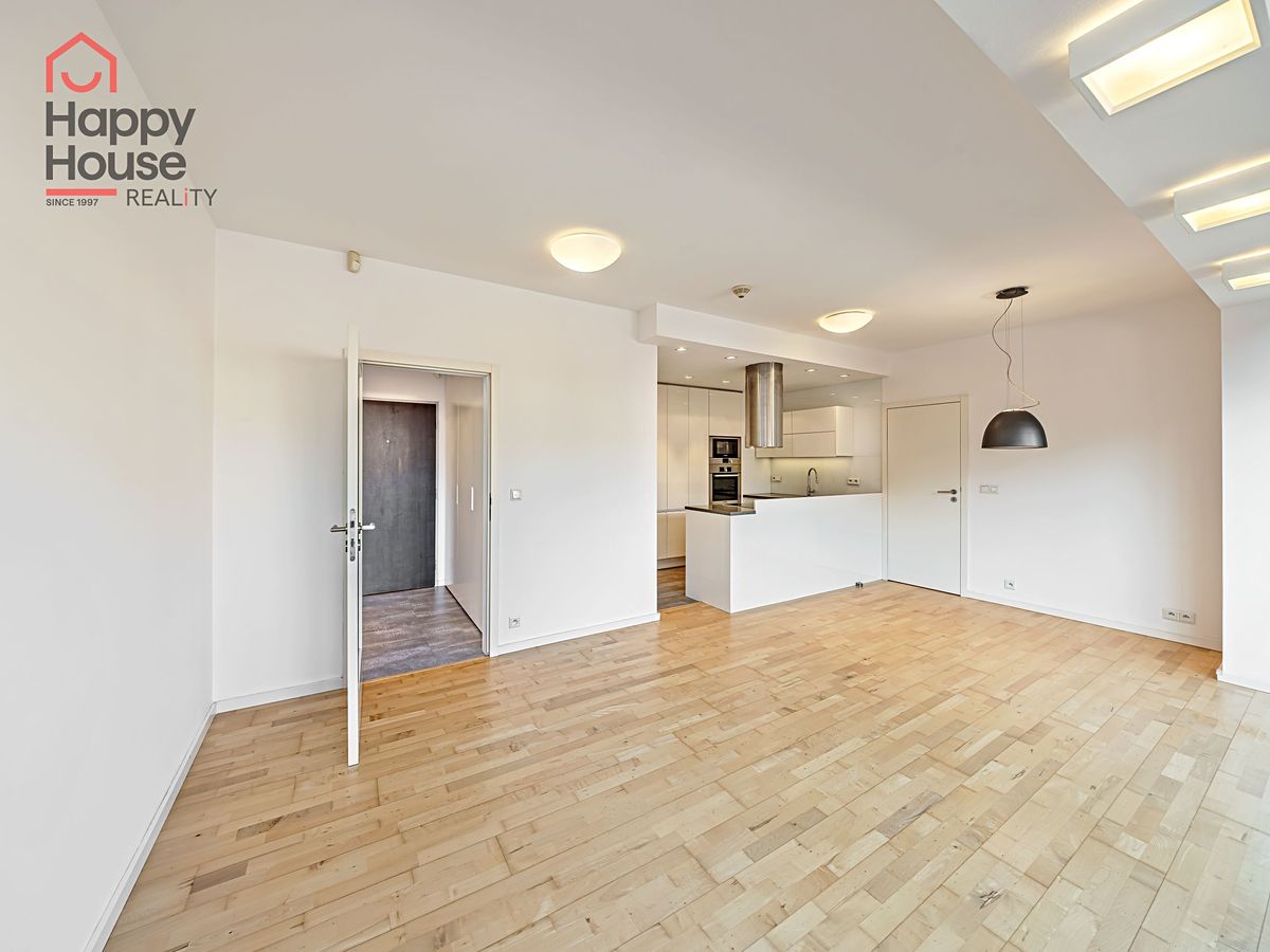 Pronájem bytu 3+kk 75 m² – fotografie 2